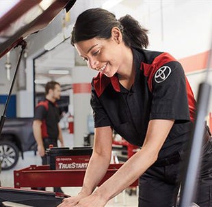 Service Center | Fremont Toyota Sheridan in Sheridan WY