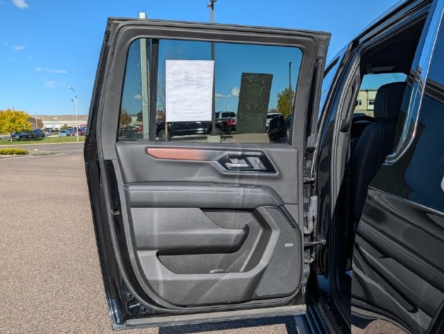 2025 GMC Yukon XL Denali