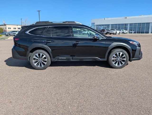2025 Subaru Outback Touring XT