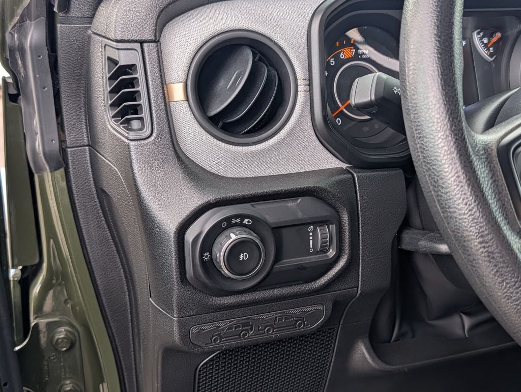 2024 Jeep Wrangler Sport