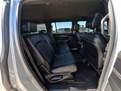2024 Jeep Wagoneer Base