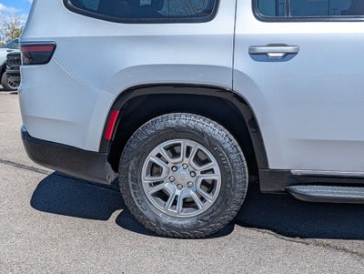2024 Jeep Wagoneer Base