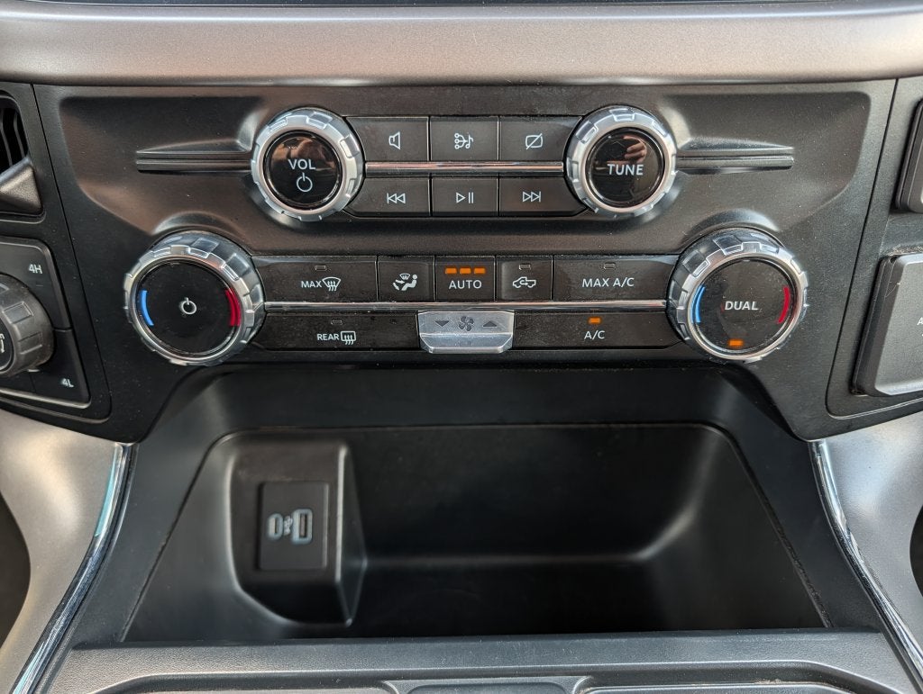 2024 Ford F-150 XLT 4X4