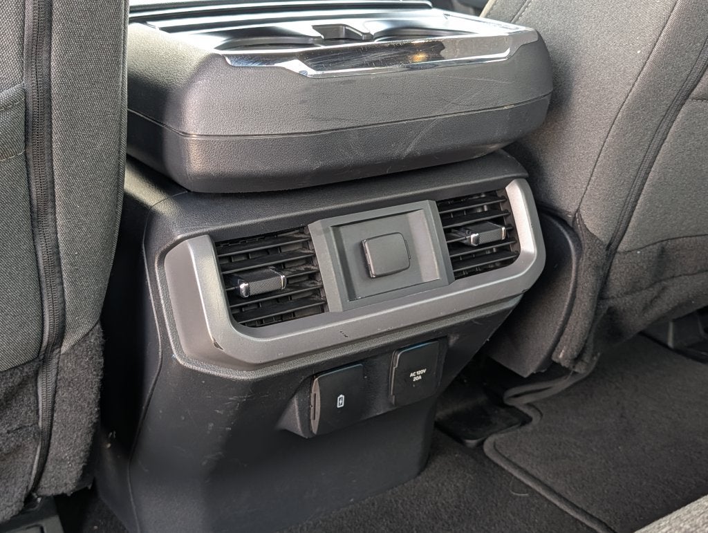 2024 Ford F-150 XLT 4X4