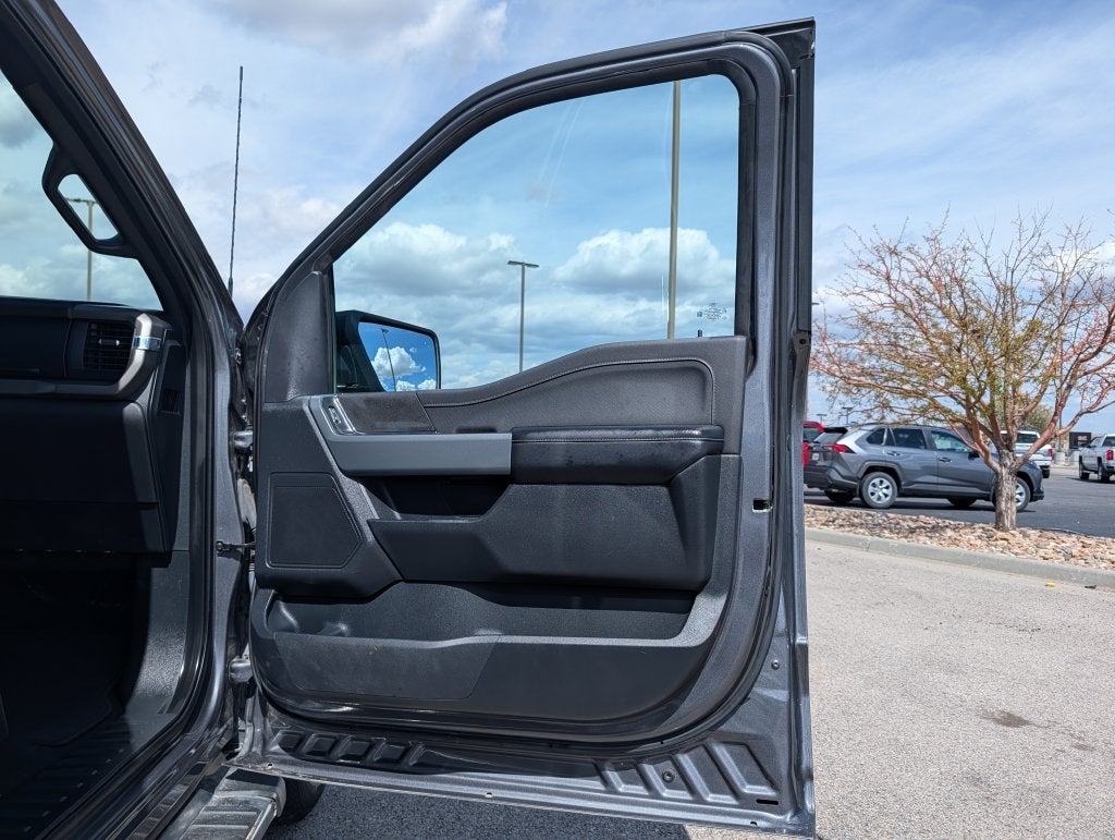 2024 Ford F-150 XLT 4X4