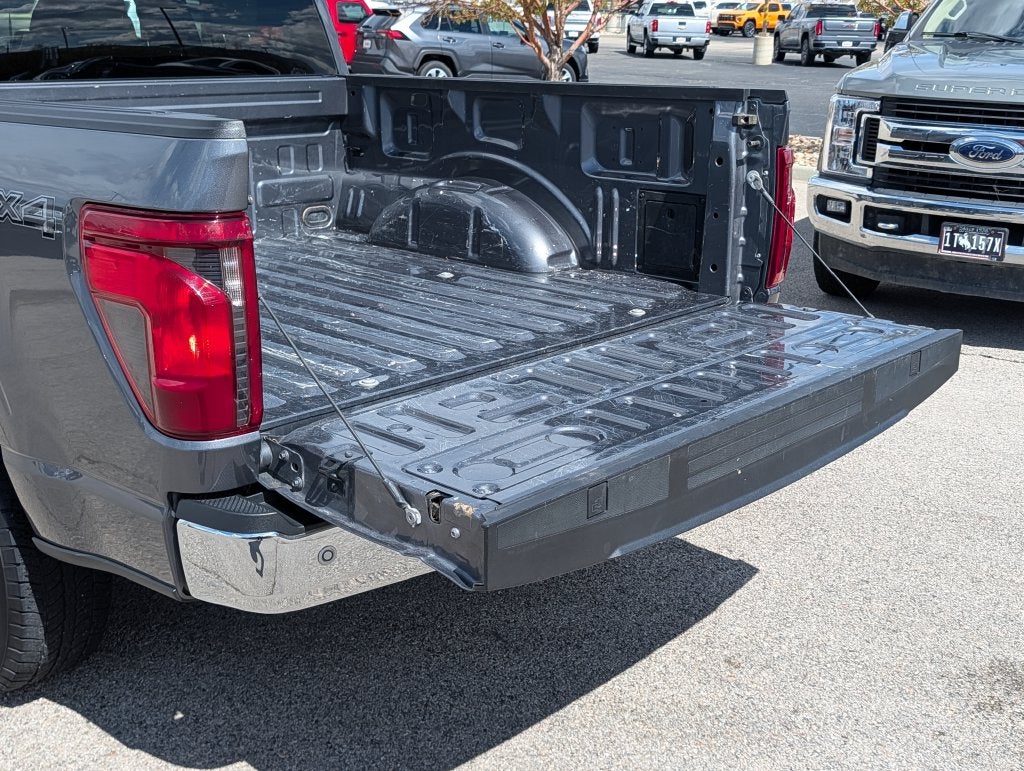 2024 Ford F-150 XLT 4X4