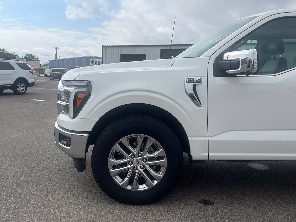 2025 Ford F-150 Lariat 157" 4x4