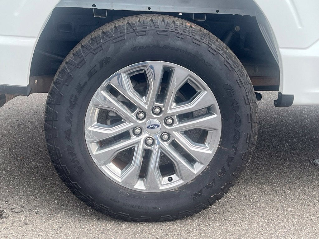 2025 Ford F-150 Lariat 157" 4x4