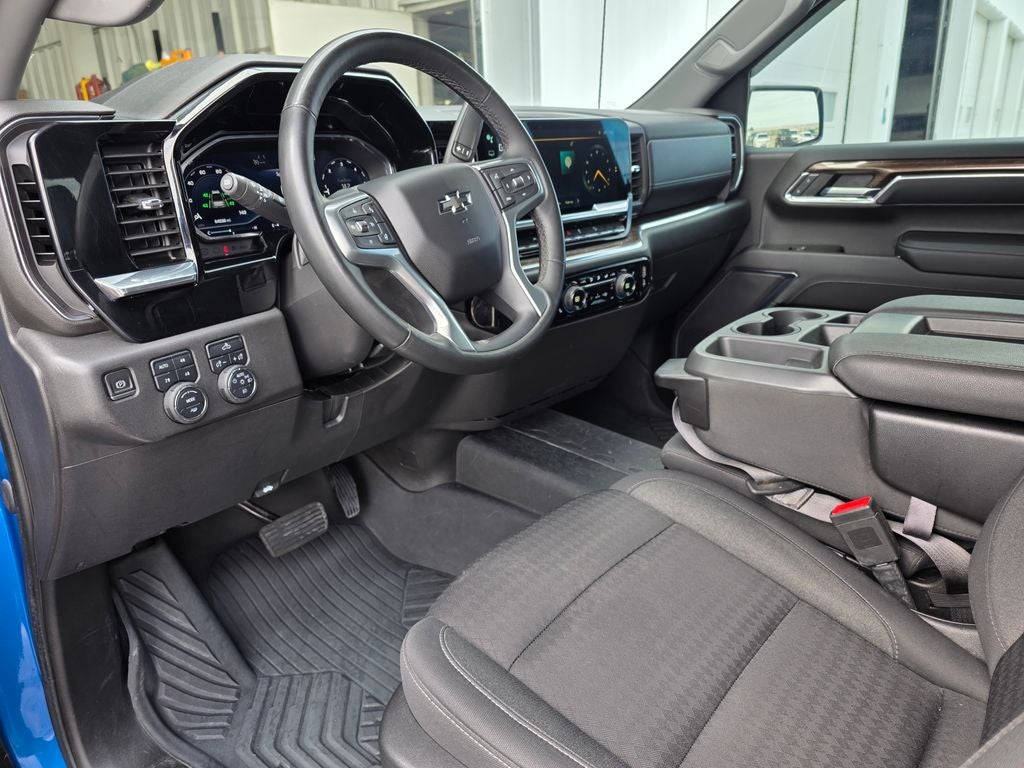 2023 Chevrolet Silverado 1500 LT Trail Boss