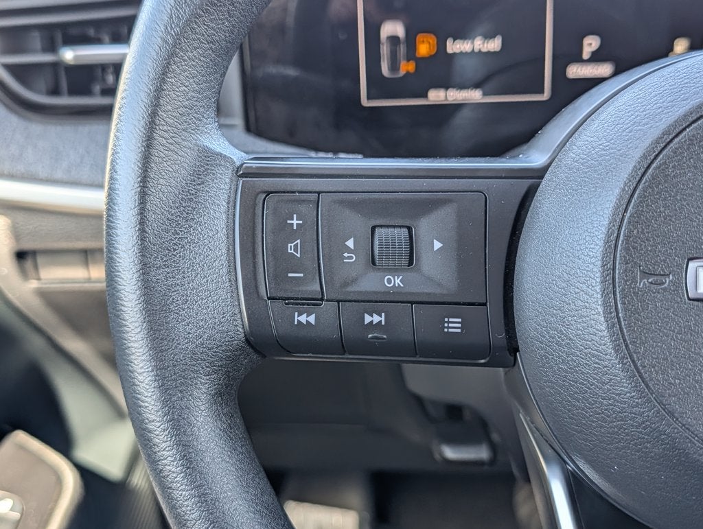 2025 Nissan Kicks SV Intelligent AWD