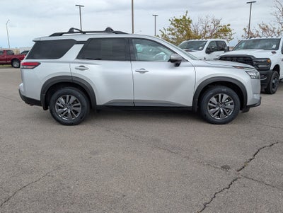 2025 Nissan Pathfinder SV 4WD