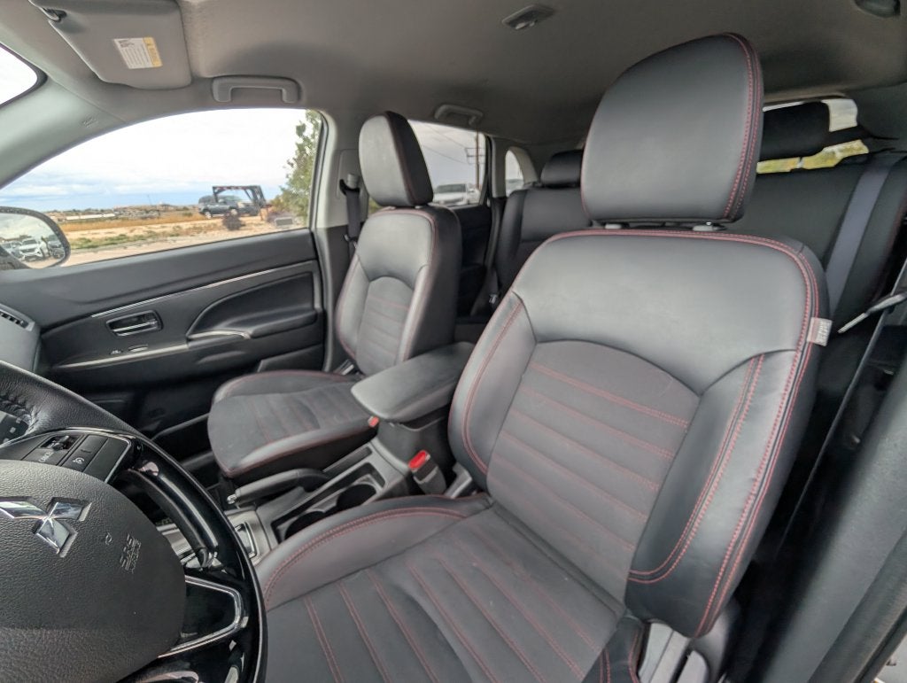 2025 Mitsubishi Outlander Sport Base