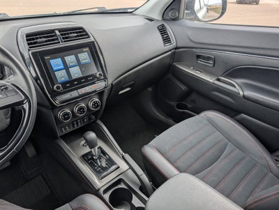 2025 Mitsubishi Outlander Sport Base