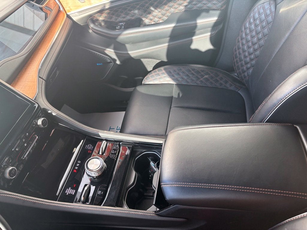 2023 Jeep Grand Cherokee Summit Reserve