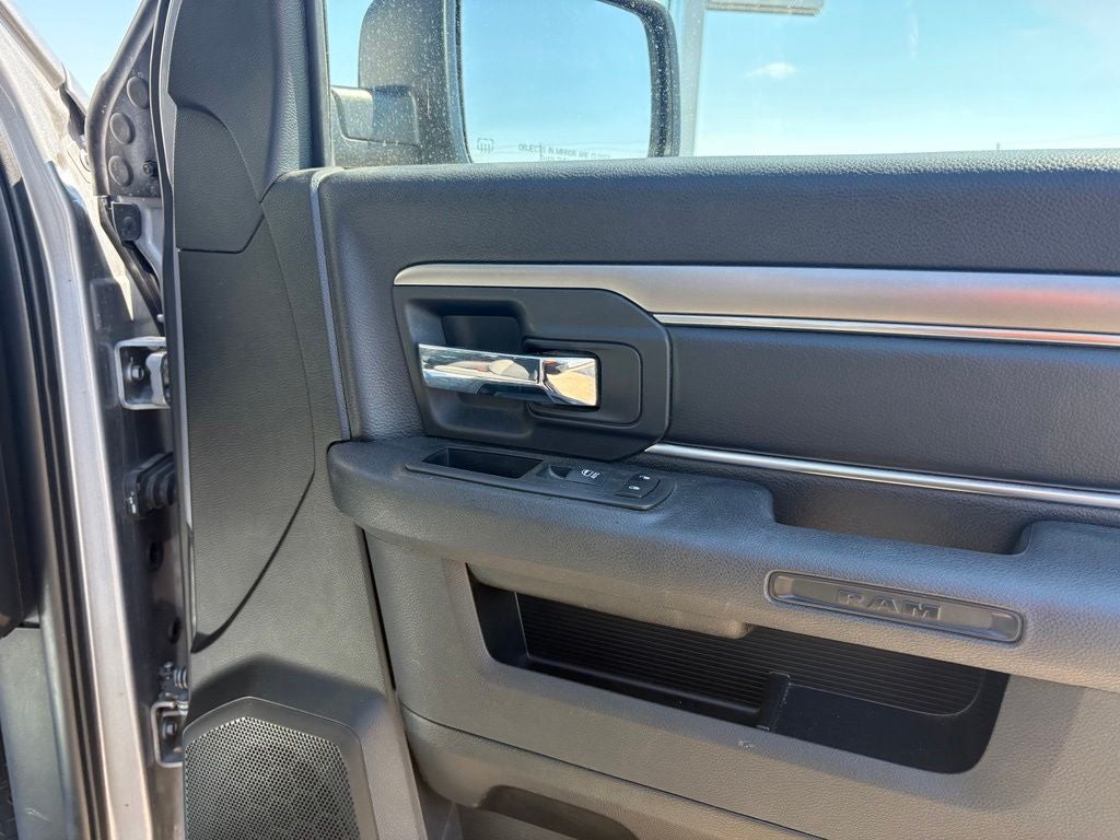 2024 RAM 1500 Warlock