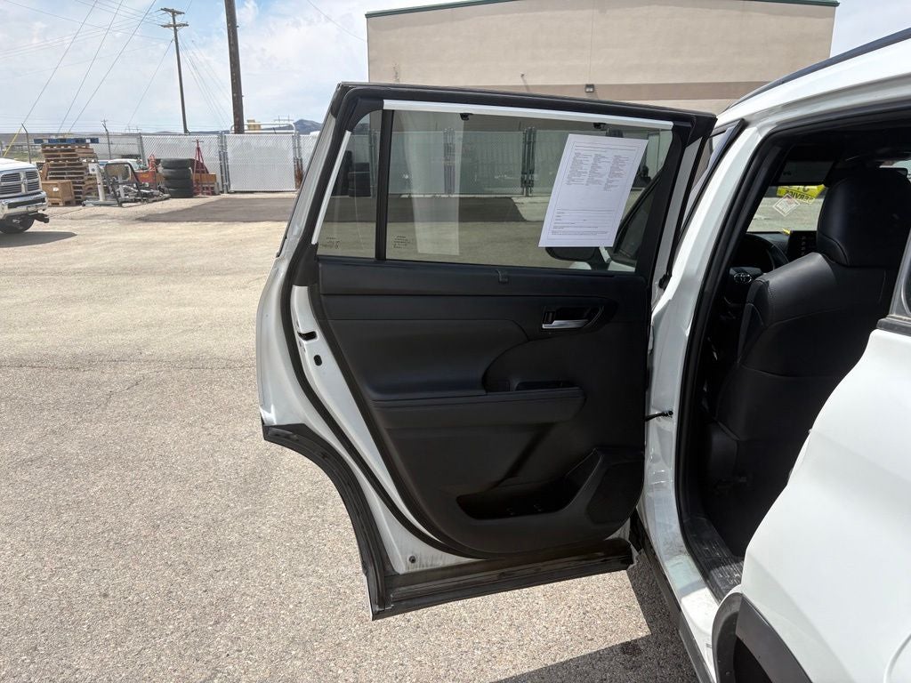 2022 Toyota Highlander XSE