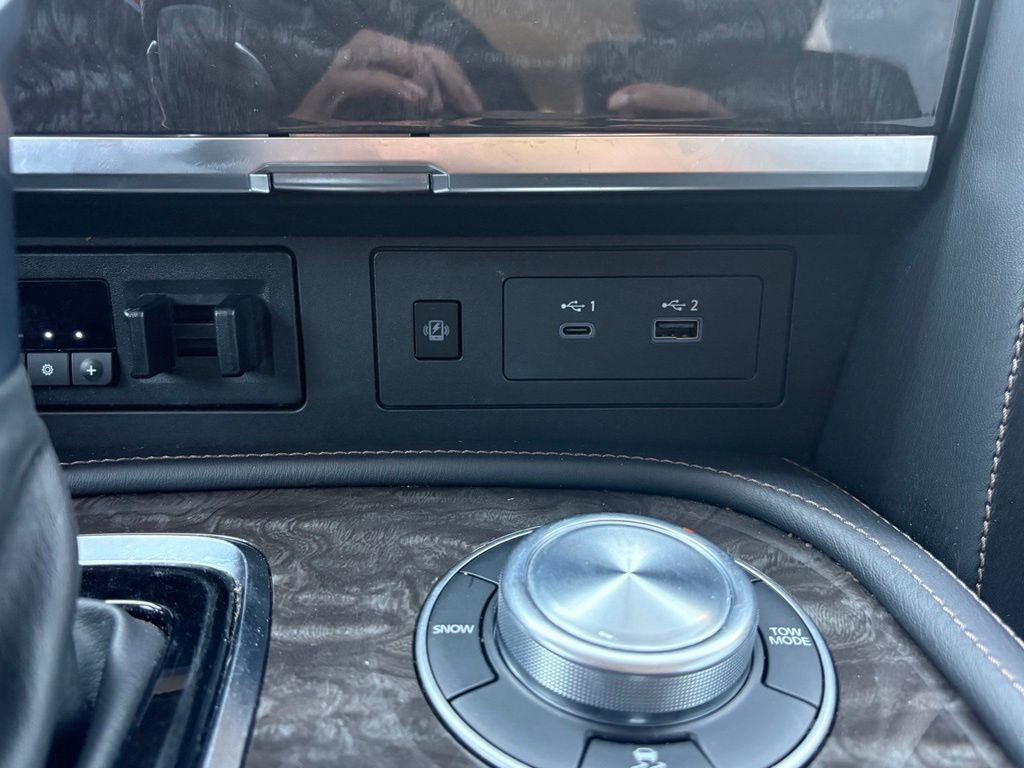 2023 Nissan Armada Platinum