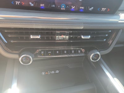 2025 Chevrolet Suburban Z71