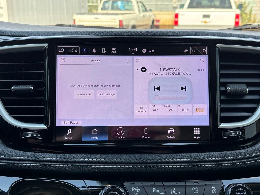 2024 Chrysler Pacifica Touring L - Photo 28