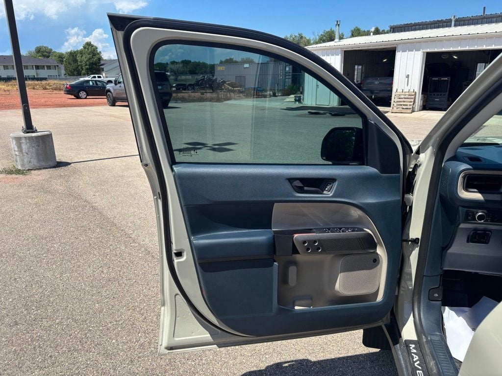 2025 Ford Maverick Lariat AWD