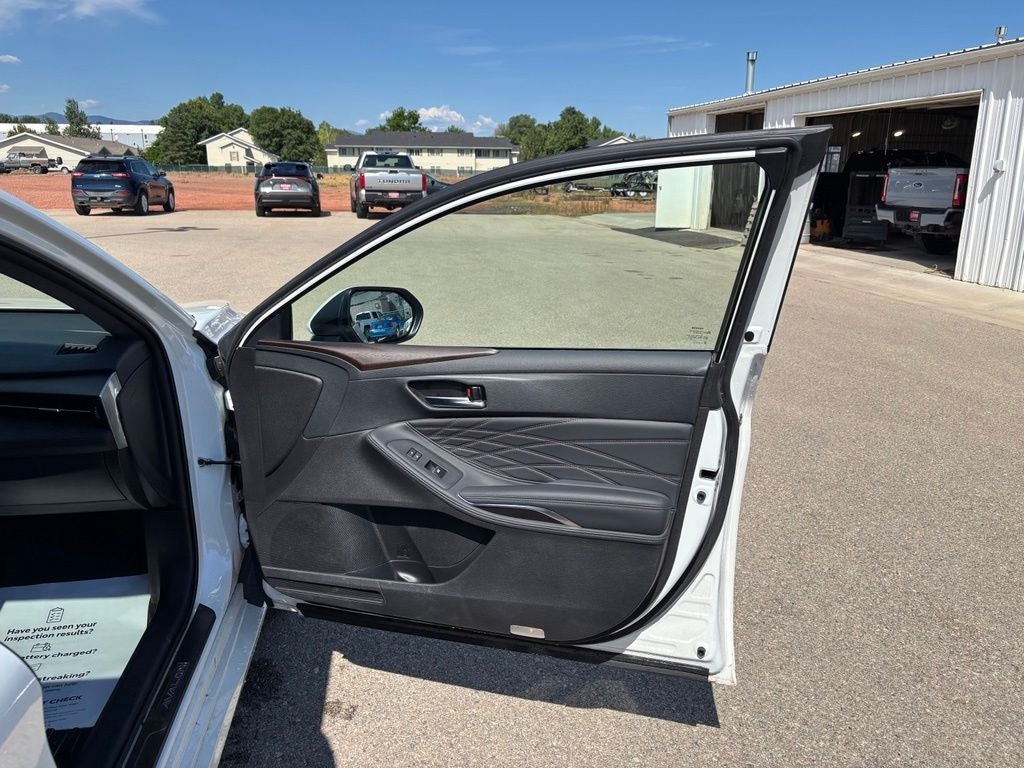 2021 Toyota Avalon Limited - Photo 41