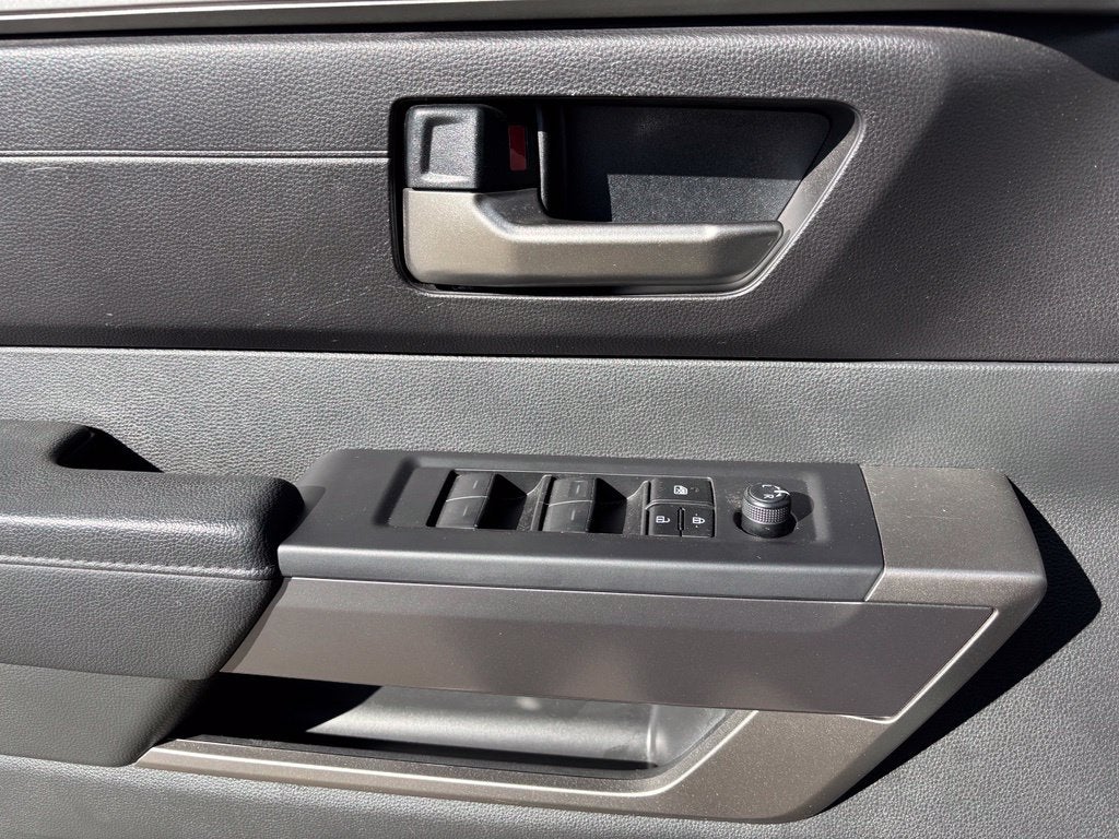 2024 Toyota Tundra SR5 - Photo 13