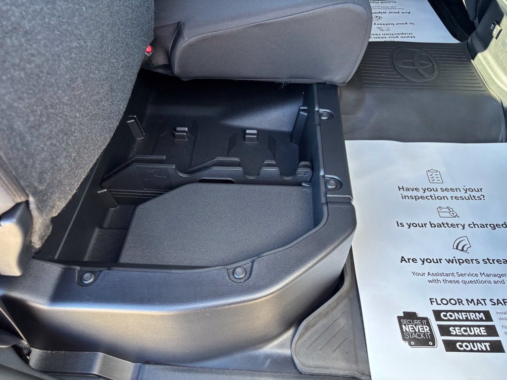 2024 Toyota Tundra SR5 - Photo 41