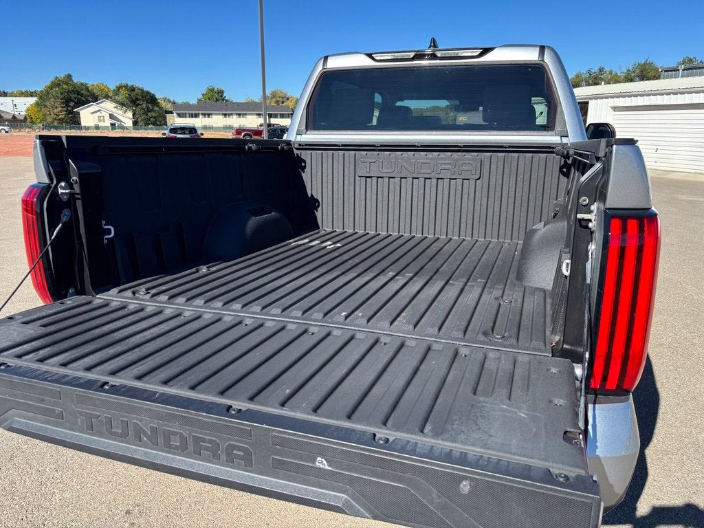 2024 Toyota Tundra SR5 - Photo 8