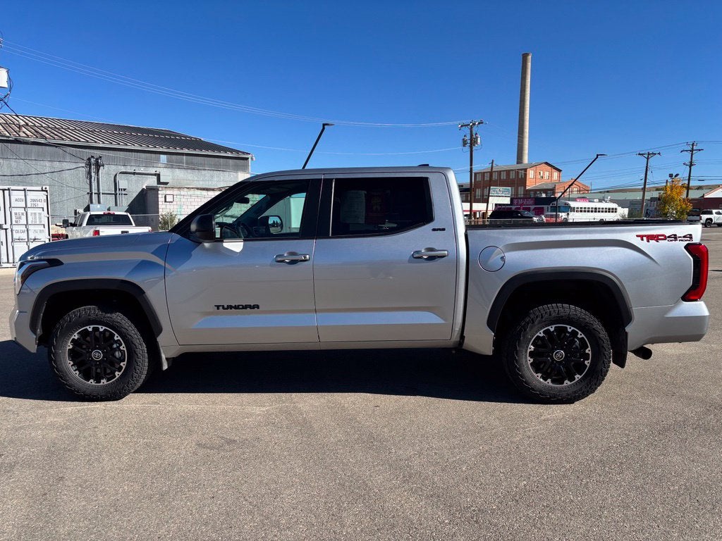 2024 Toyota Tundra SR5 - Photo 9