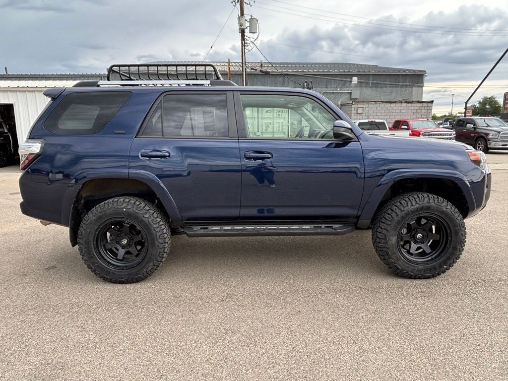 2021 Toyota 4Runner SR5 - Photo 10