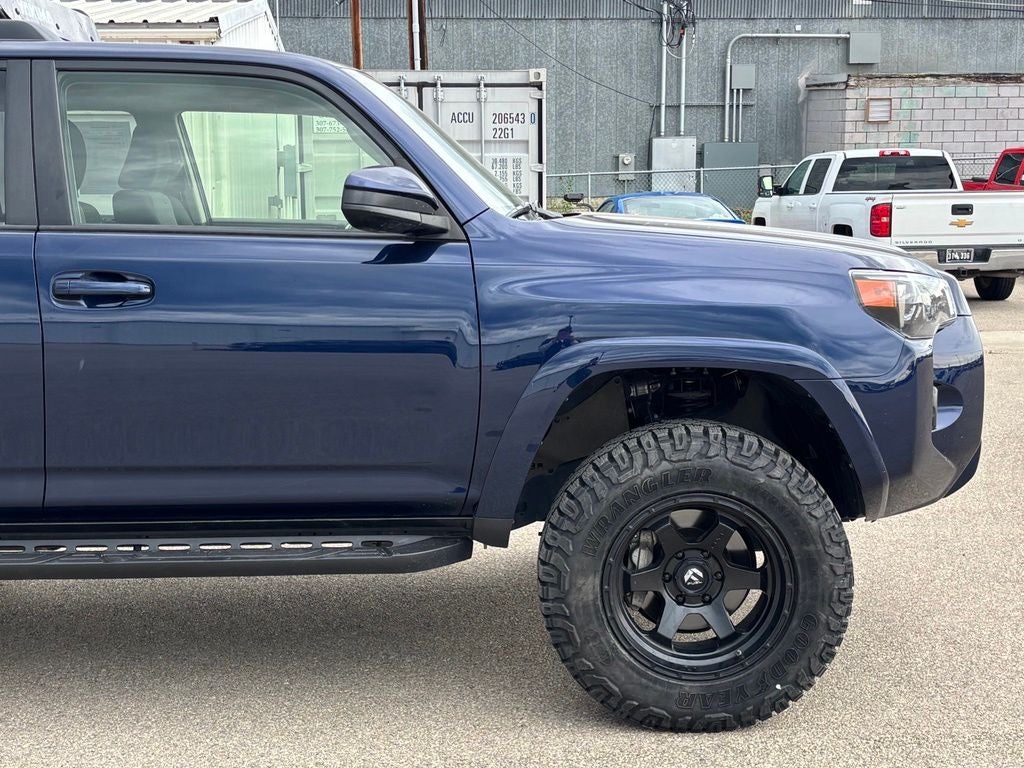 2021 Toyota 4Runner SR5 - Photo 12