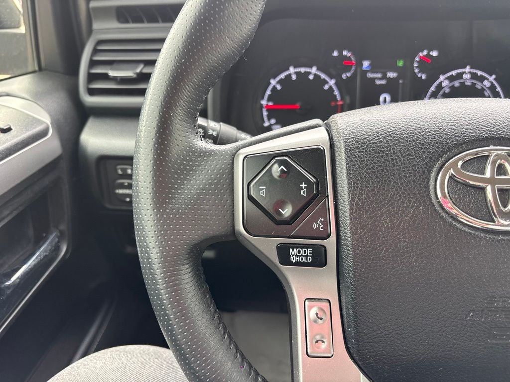 2021 Toyota 4Runner SR5 - Photo 19