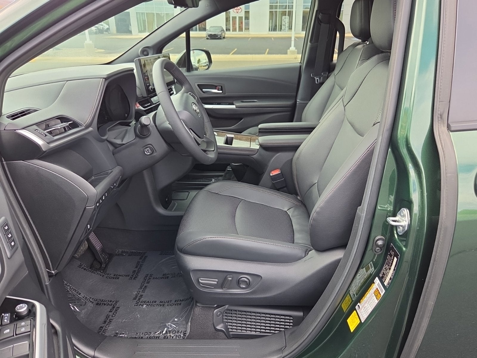 2026 Toyota Sienna Platinum 7 Passenger