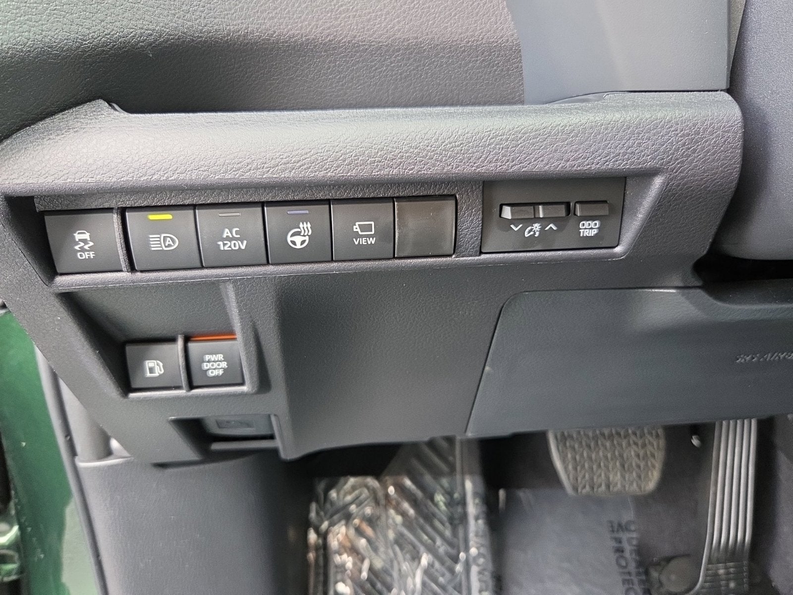 2026 Toyota Sienna Platinum 7 Passenger