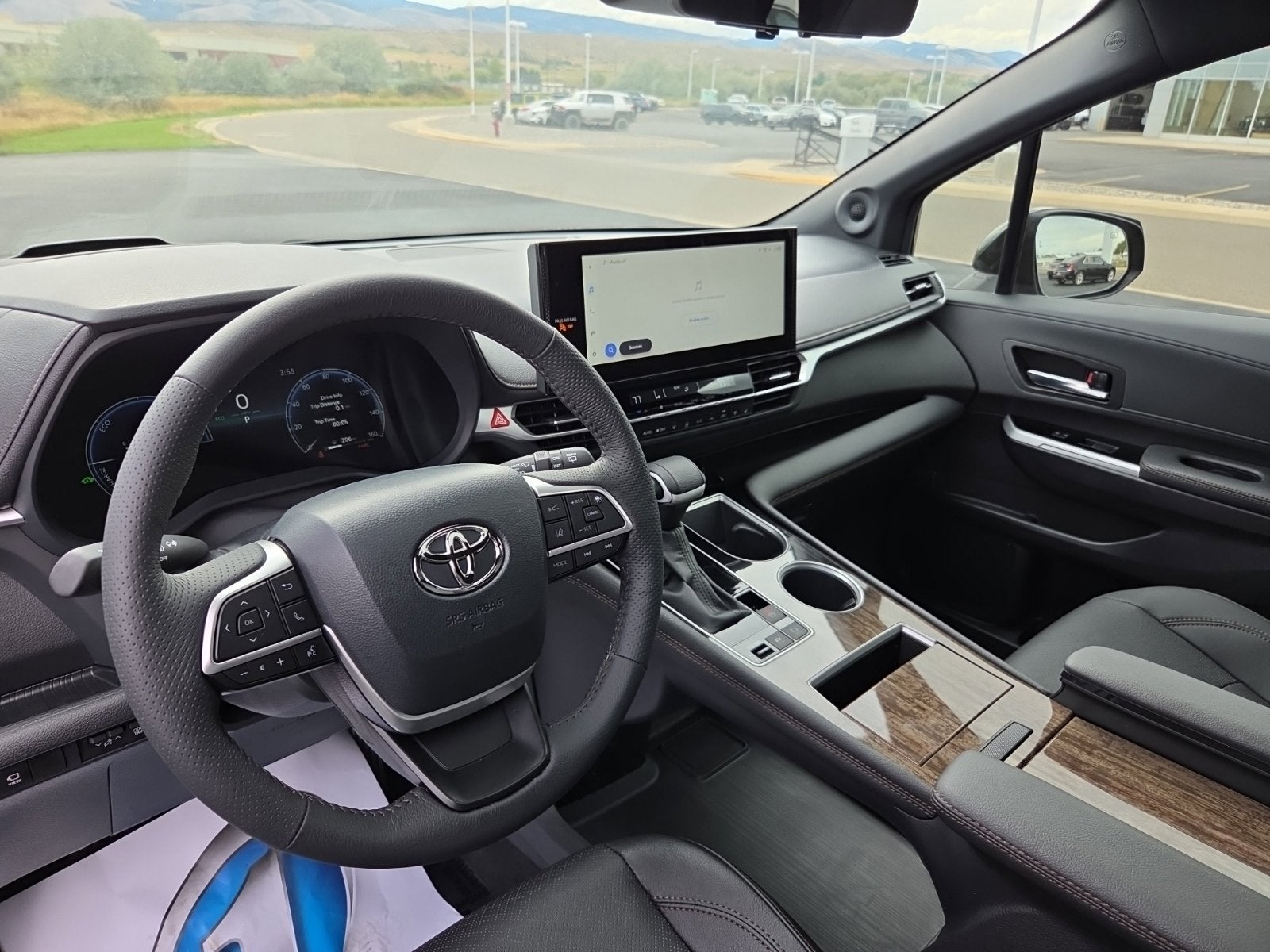 2026 Toyota Sienna Platinum 7 Passenger
