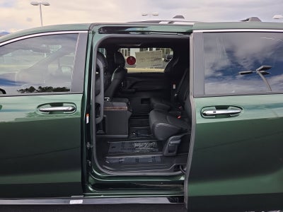 2026 Toyota Sienna Platinum 7 Passenger
