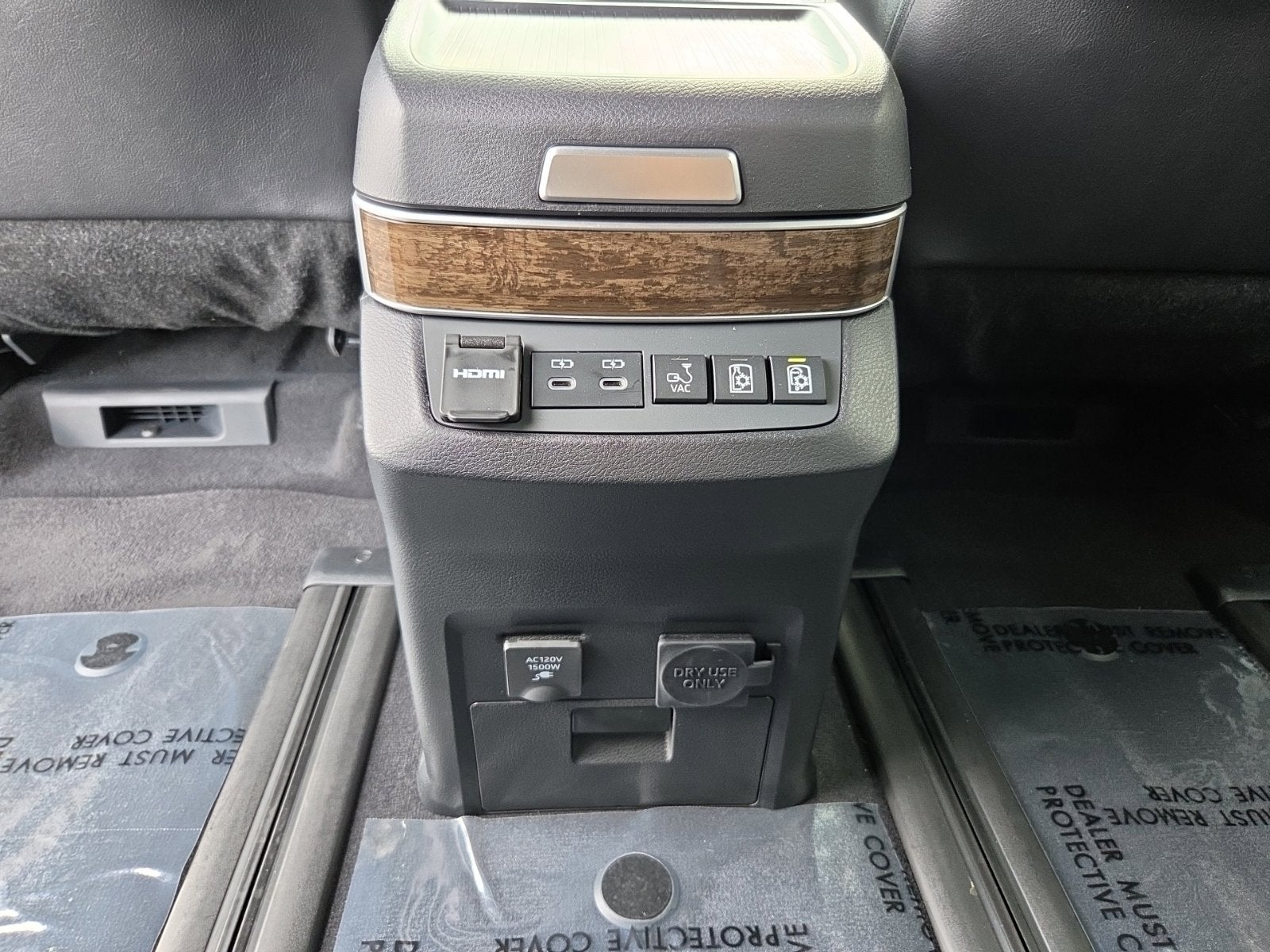 2026 Toyota Sienna Platinum 7 Passenger