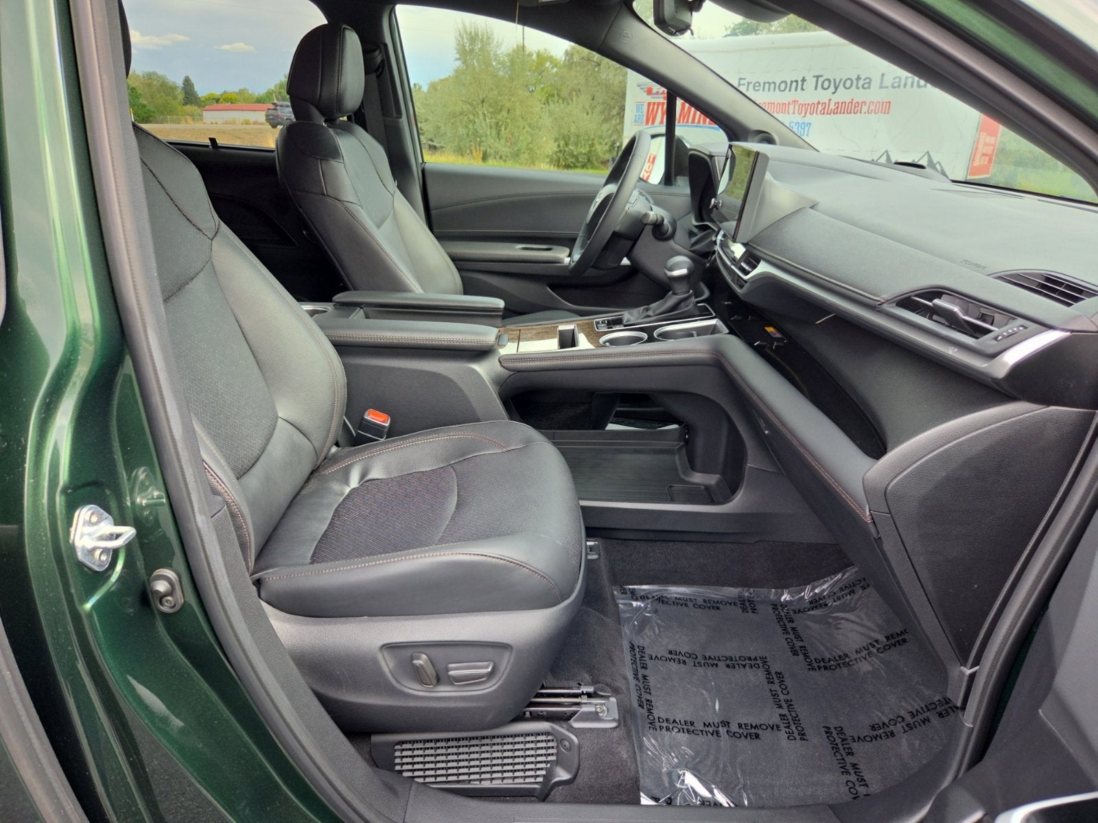 2026 Toyota Sienna Platinum 7 Passenger