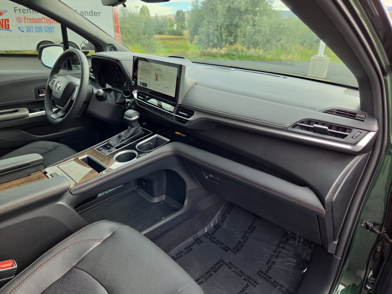 2026 Toyota Sienna Platinum 7 Passenger