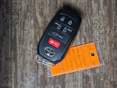 2026 Toyota Sienna Platinum 7 Passenger