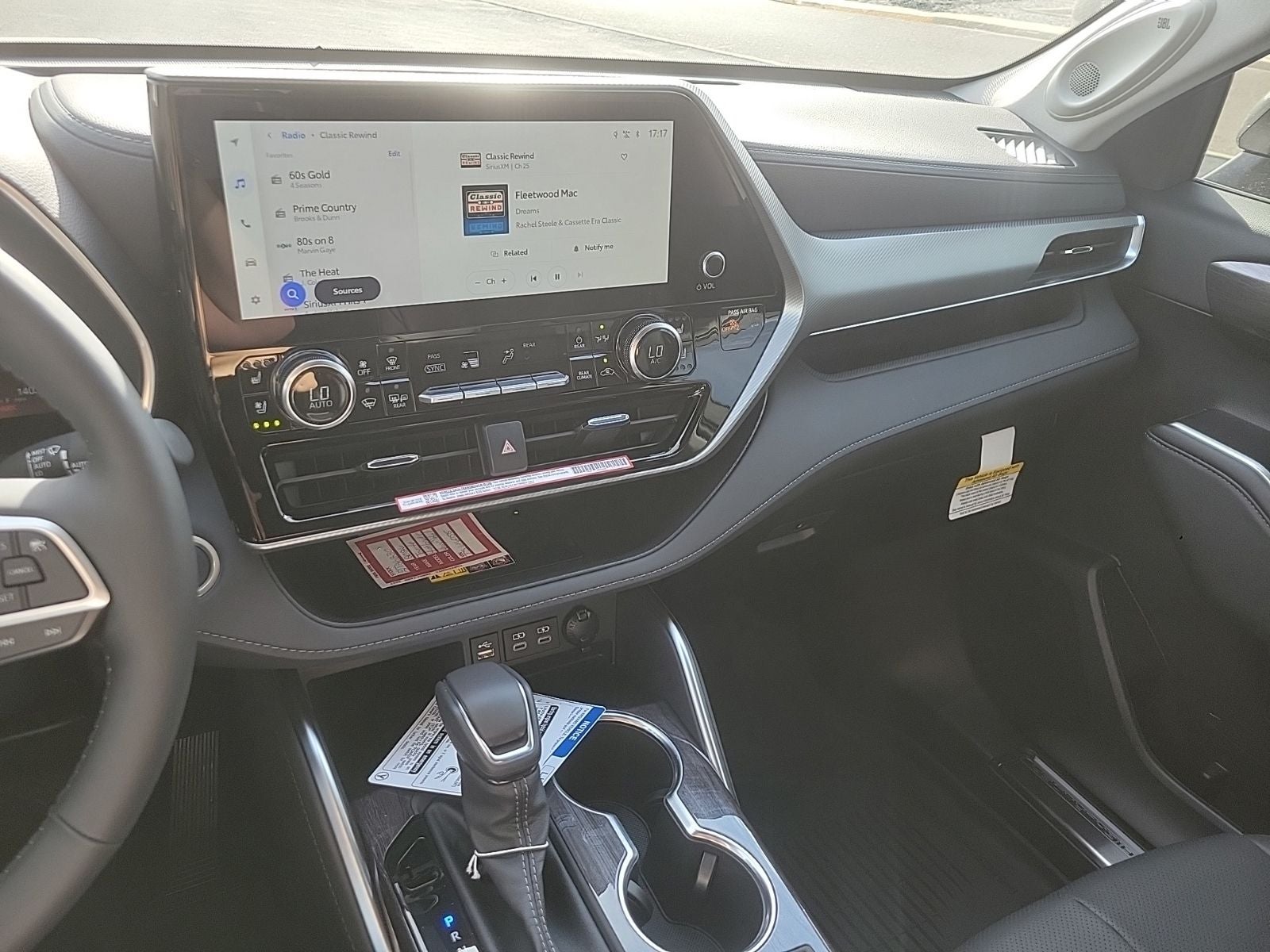 2026 Toyota Highlander Base