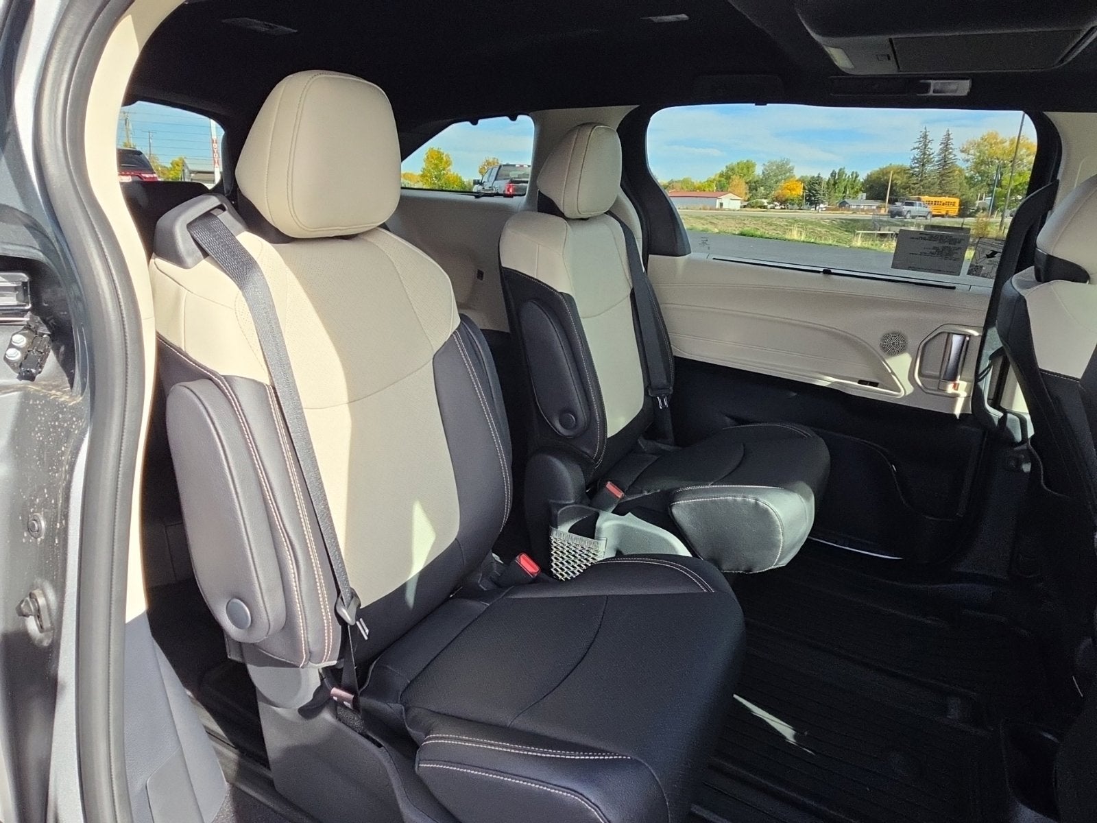 2026 Toyota Sienna Limited 7 Passenger