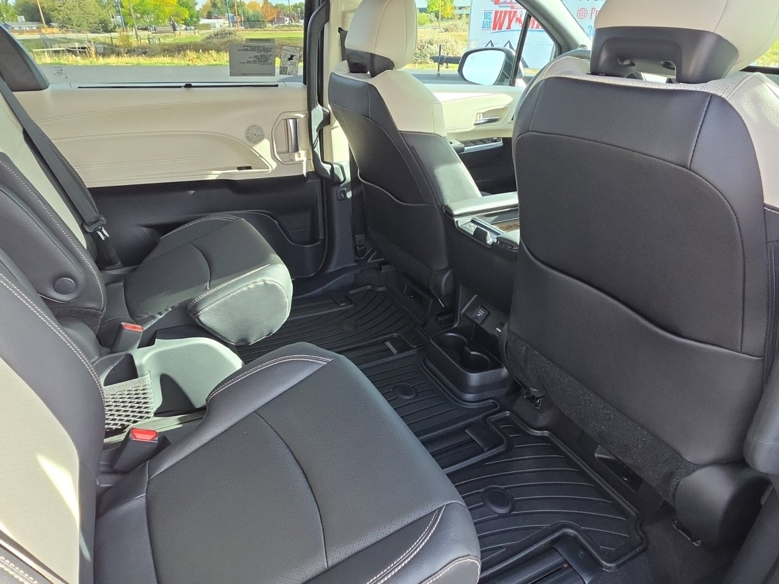 2026 Toyota Sienna Limited 7 Passenger