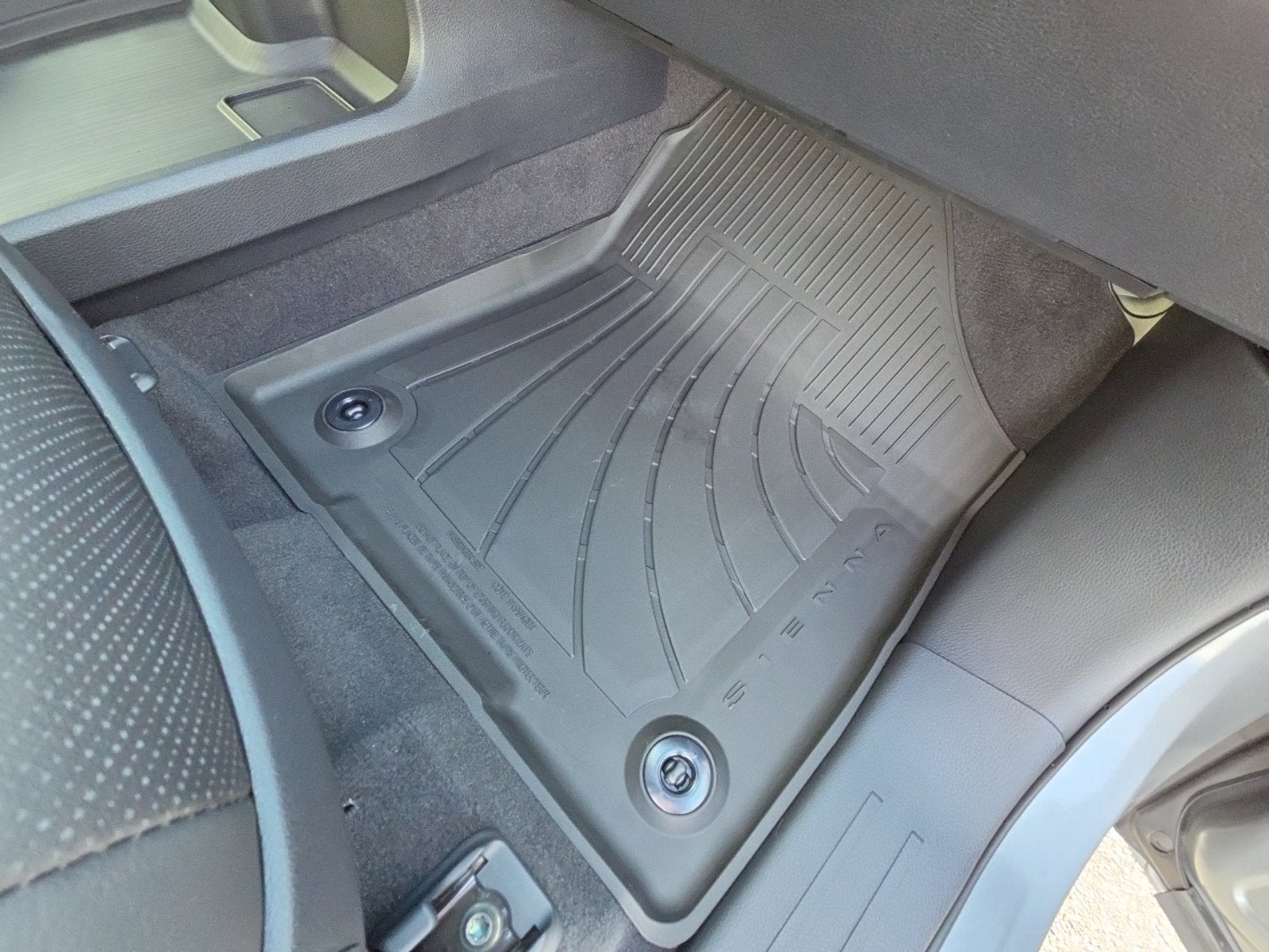 2026 Toyota Sienna Limited 7 Passenger