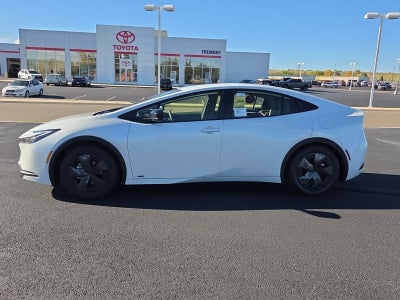 2027 Toyota Prius LE