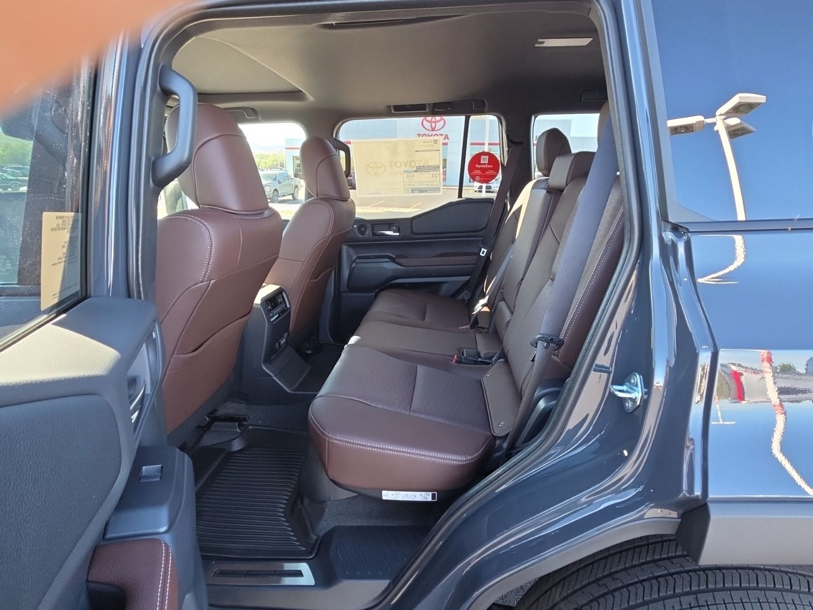 2027 Toyota Land Cruiser Base