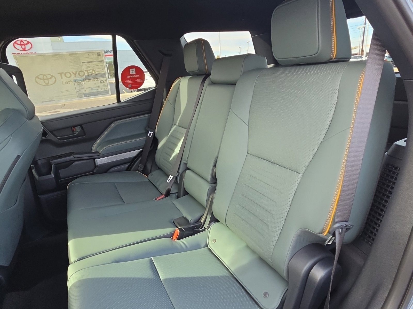 2026 Toyota 4Runner i-FORCE MAX Hybrid Trailhunter