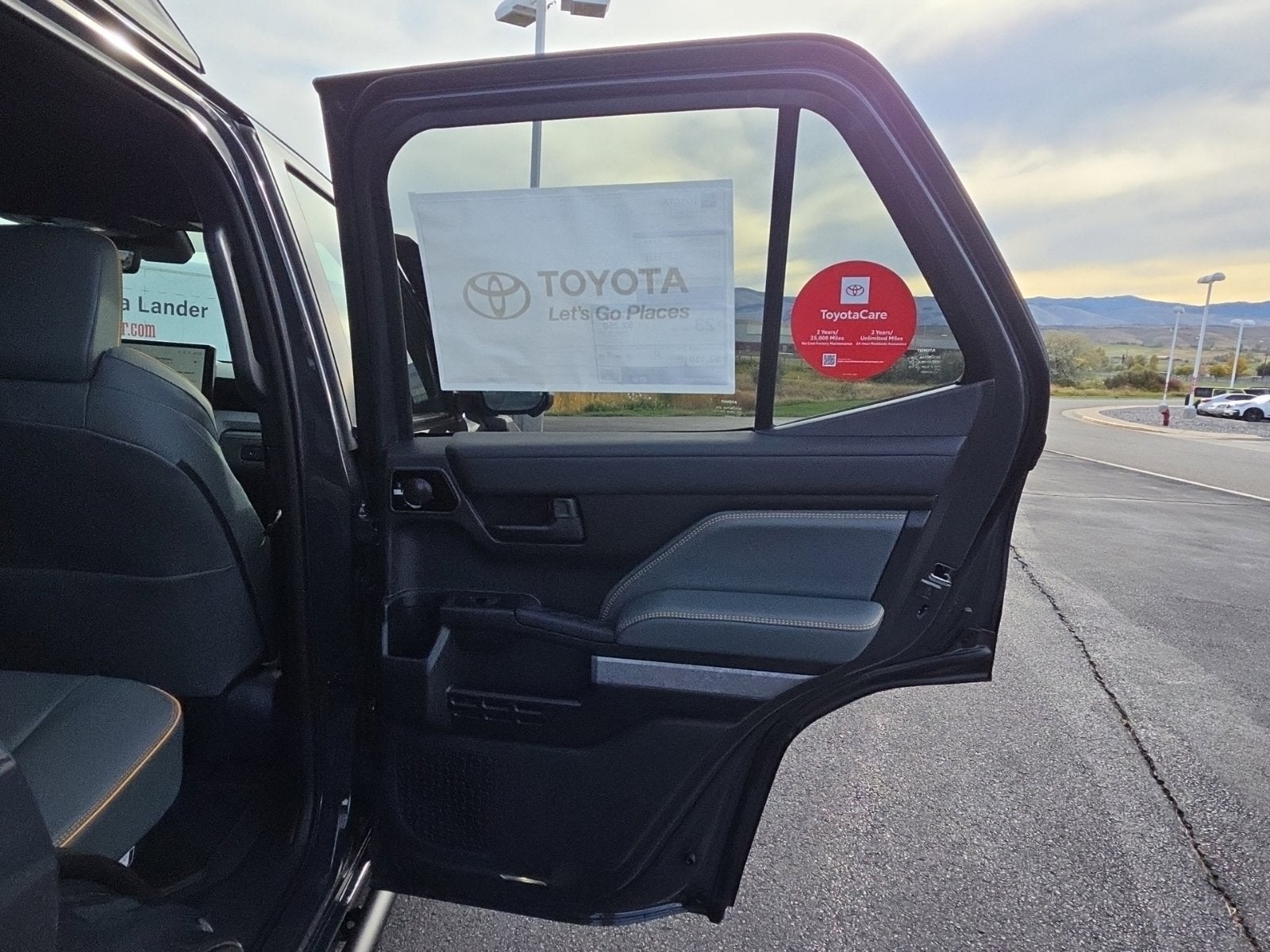 2026 Toyota 4Runner i-FORCE MAX Hybrid Trailhunter