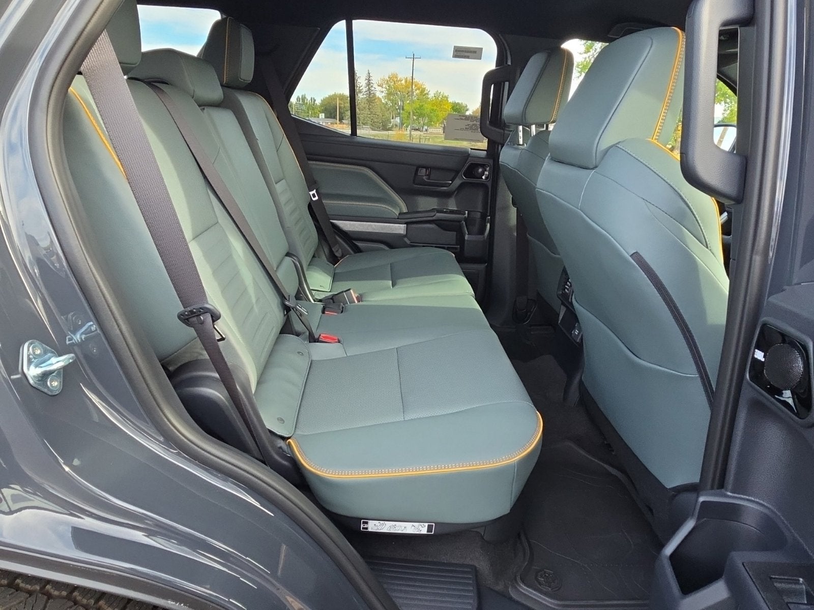 2026 Toyota 4Runner i-FORCE MAX Hybrid Trailhunter