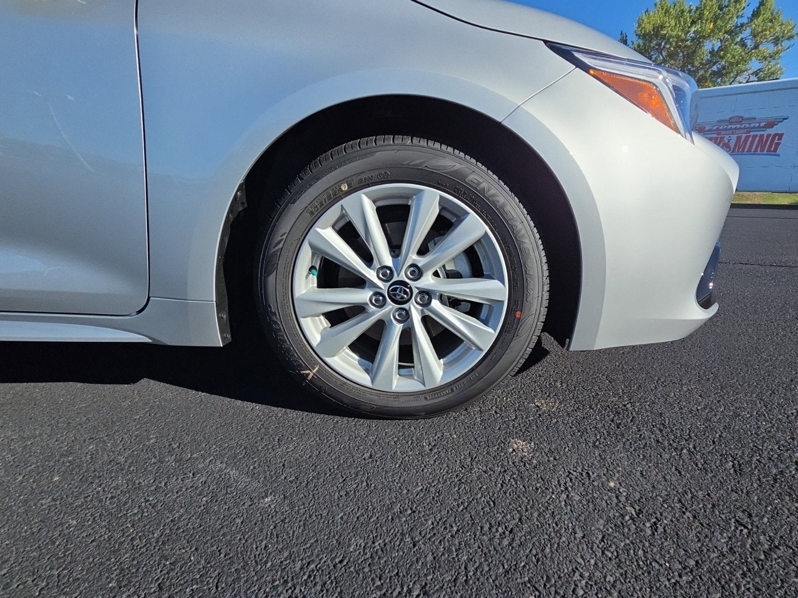 2027 Toyota Corolla Hatchback SE